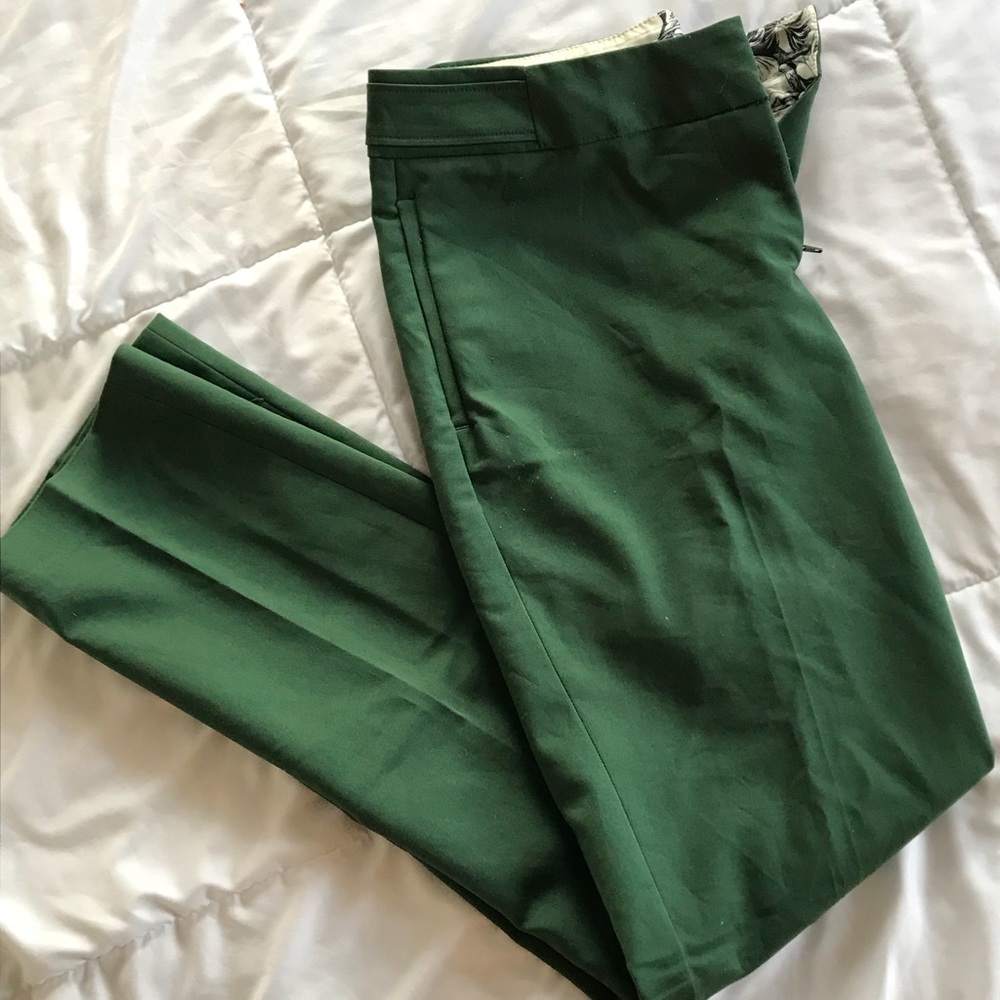 High-waisted forrest green H&M dress pants